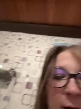 SweetTeenGirl online show from 16, 12, 2025