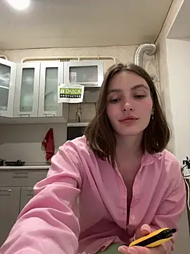 Snapshot of ZariaFlame chatting on 19, 5, 2026 ZariaFlame online show from 19, 5, 2026