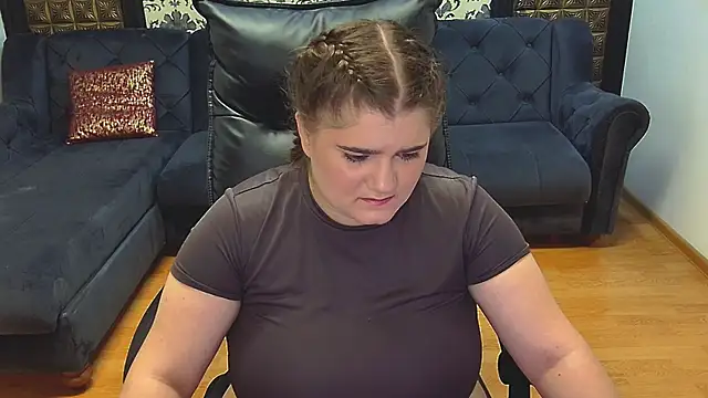 LissaBigTitts online show from 4, 11, 2025