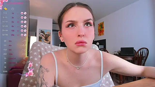 MilkyDana online show from 14, 10, 2025