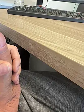 orgasmusspender69 online show from 19, 3, 2026
