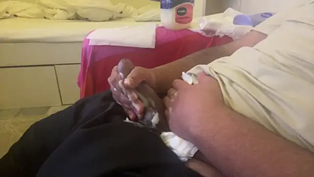 Snapshot of qnawafp chatting on 28, 3, 2026 qnawafp online show from 28, 3, 2026