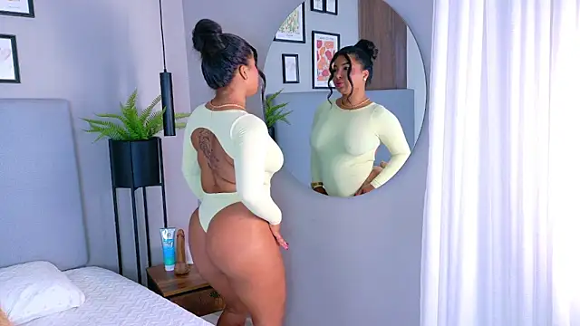 LanaRozz online show from 4, 5, 2026