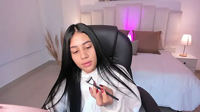 Snapshot of miranda_crawfor chatting on 25, 11, 2025 miranda crawfor online show from 25, 11, 2025