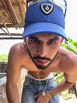 Jacksonfranco online show from 4, 4, 2026