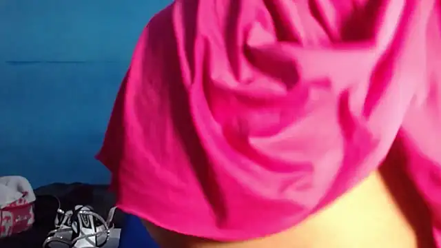 SamiBoobsxx online show from 1, 3, 2026