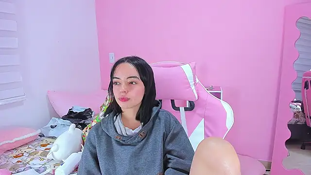 alexaa fox online show from 24, 10, 2025