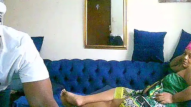 Snapshot of SHORTGUN_STALLION chatting on 19, 10, 2025 SHORTGUN STALLION online show from 19, 10, 2025