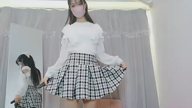 -Nyanko-chan- online show from 3, 12, 2025