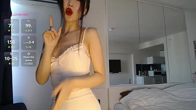 kaori mi online show from 13, 3, 2026