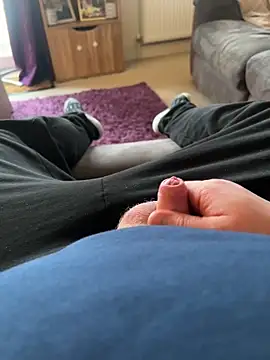 Snapshot of different-strokes chatting on 19, 1, 2026 different-strokes online show from 19, 1, 2026