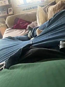 Snapshot of different-strokes chatting on 3, 11, 2025 different-strokes online show from 3, 11, 2025