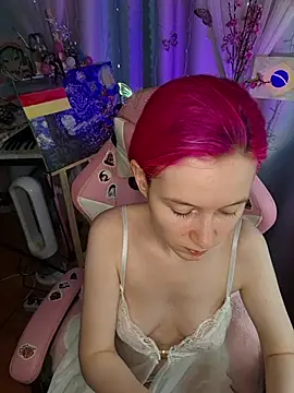 Fuzzy Unicorn online show from 17, 6, 2026