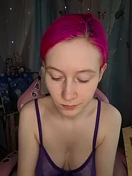 Fuzzy Unicorn online show from 22, 4, 2026