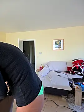 HotWifeLyn68 online show from 7, 4, 2026