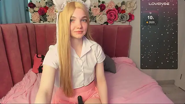 AnimeAlica18 online show from 19, 10, 2025