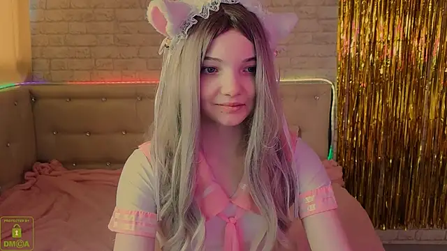 AnimeAlica18 online show from 19, 4, 2026