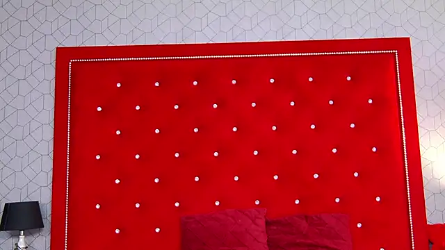 Ellsa Jean  online show from 3, 11, 2025