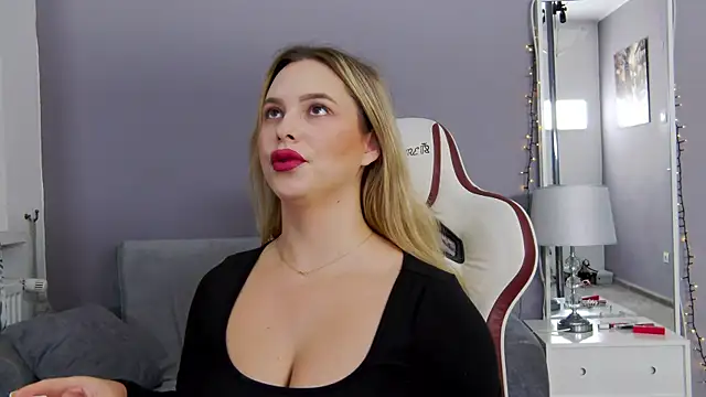 Ellsa Jean  online show from 9, 10, 2025