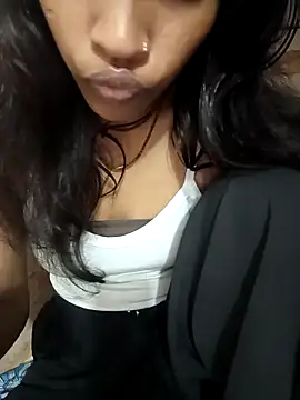 Snapshot of Geeta-satr chatting on 11, 11, 2025 Geeta-satr online show from 11, 11, 2025