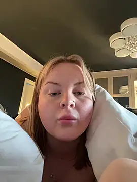 IslaMae online show from 7, 4, 2026