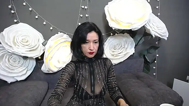 Snapshot of CameronEnns chatting on 5, 11, 2025 CameronEnns online show from 5, 11, 2025