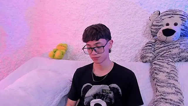 thiago kinghot online show from 1, 10, 2025
