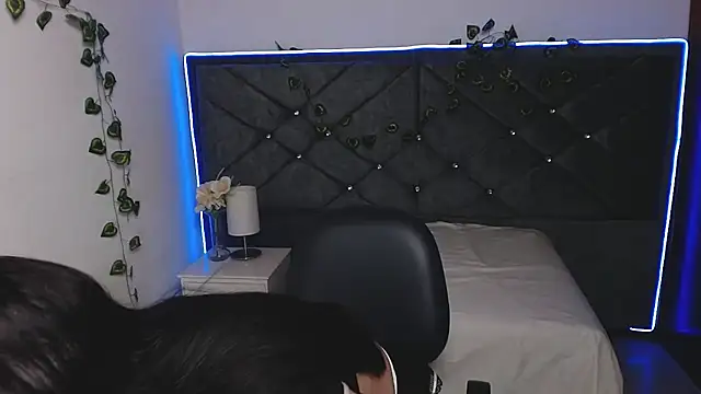 Julieta curvy69 online show from 17, 2, 2026