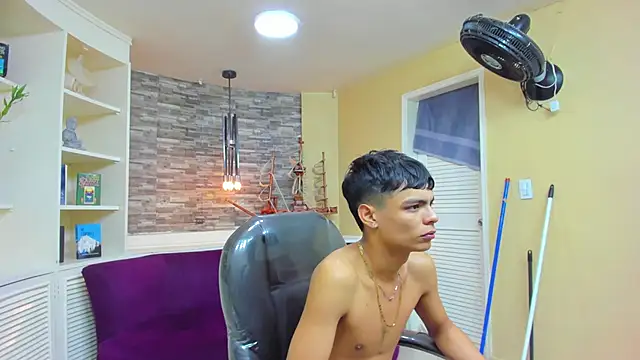 Brownie Lovers online show from 15, 10, 2025