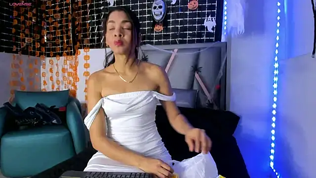 Snapshot of klariz09 chatting on 25, 10, 2025 klariz09 online show from 25, 10, 2025