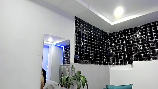 Snapshot of klariz09 chatting on 26, 11, 2025 klariz09 online show from 26, 11, 2025