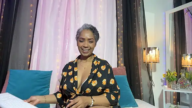 skarlleth 11 online show from 8, 10, 2025