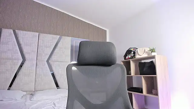 AlliceLover online show from 14, 12, 2025