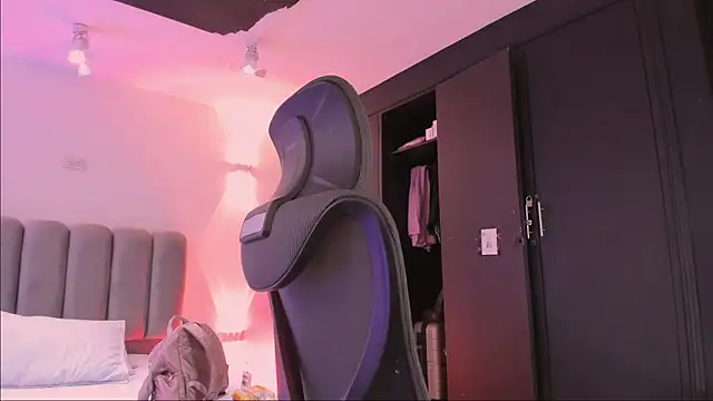 AlliceLover online show from 15, 11, 2025