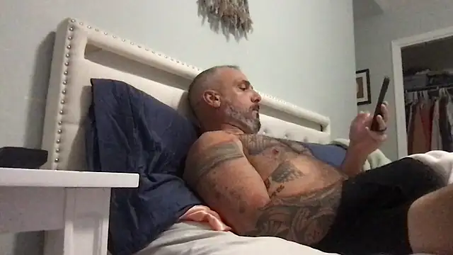 tattedNitalian online show from 6, 2, 2026