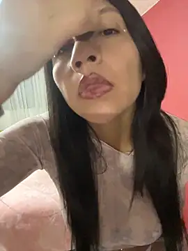 Bamby milflatina online show from 18, 9, 2025