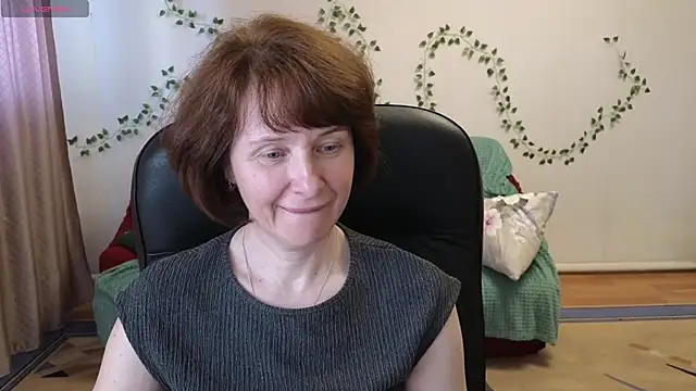 Lia Tito online show from 4, 5, 2026
