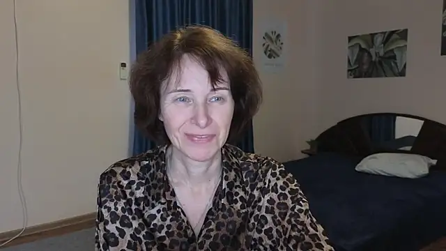 Lia Tito online show from 22, 11, 2025