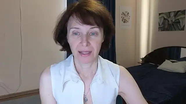 Lia Tito online show from 30, 11, 2025