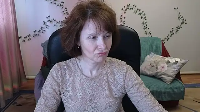 Lia Tito online show from 9, 4, 2026