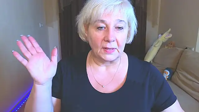 Snapshot of Milana_Milky chatting on 22, 12, 2025 Milana Milky online show from 22, 12, 2025