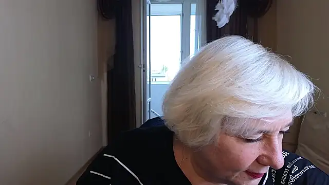 Milana Milky online show from 19, 10, 2025