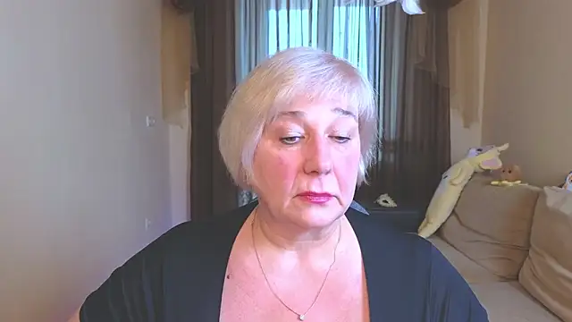 Snapshot of Milana_Milky chatting on 15, 2, 2026 Milana Milky online show from 15, 2, 2026