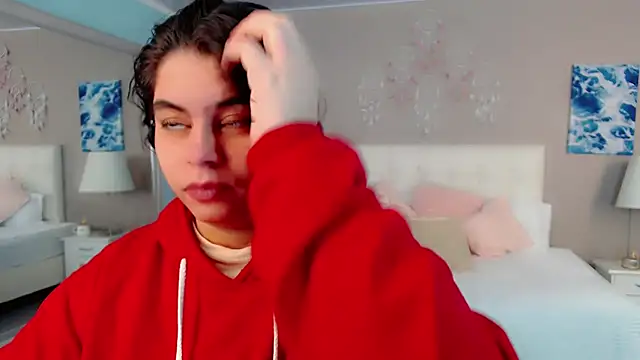 maddissonivanova online show from 5, 4, 2026