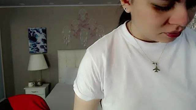 maddissonivanova online show from 31, 10, 2025