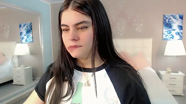 maddissonivanova online show from 4, 12, 2025