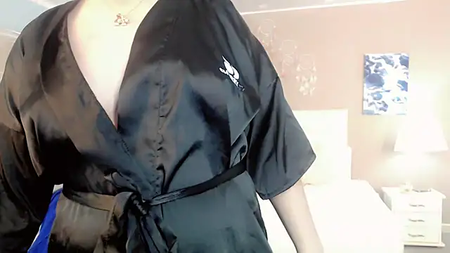 maddissonivanova online show from 25, 2, 2026