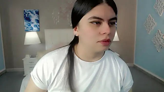 maddissonivanova online show from 10, 11, 2025