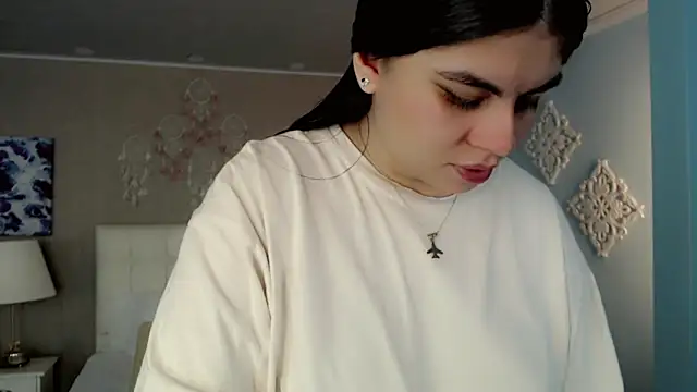 maddissonivanova online show from 30, 10, 2025