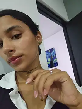 Lorena Mcfly online show from 24, 10, 2025